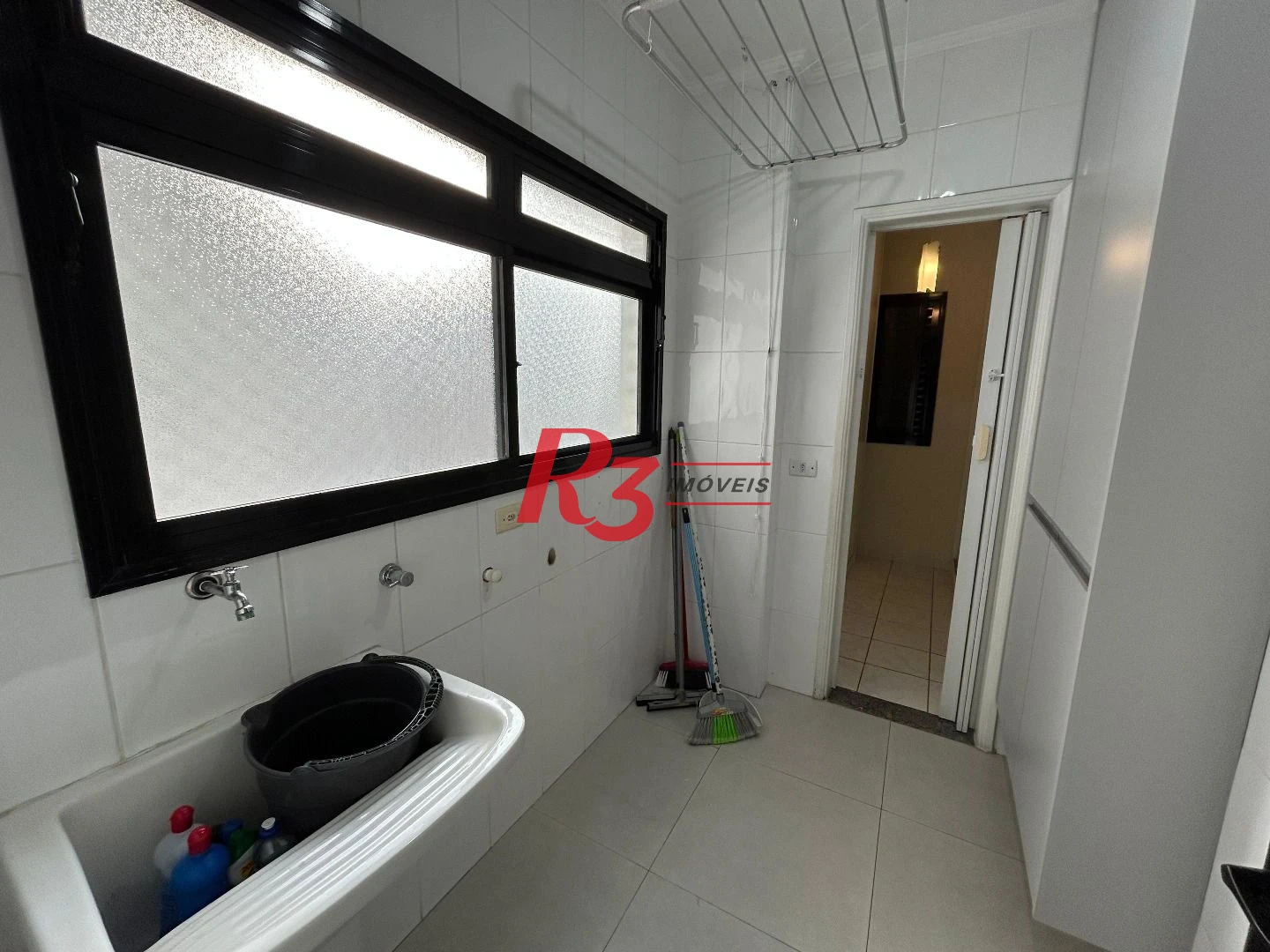 Apartamento com 2 dormitórios à venda, 102 m² por R$ 1.000.000,00 - Pompéia - Santos/SP