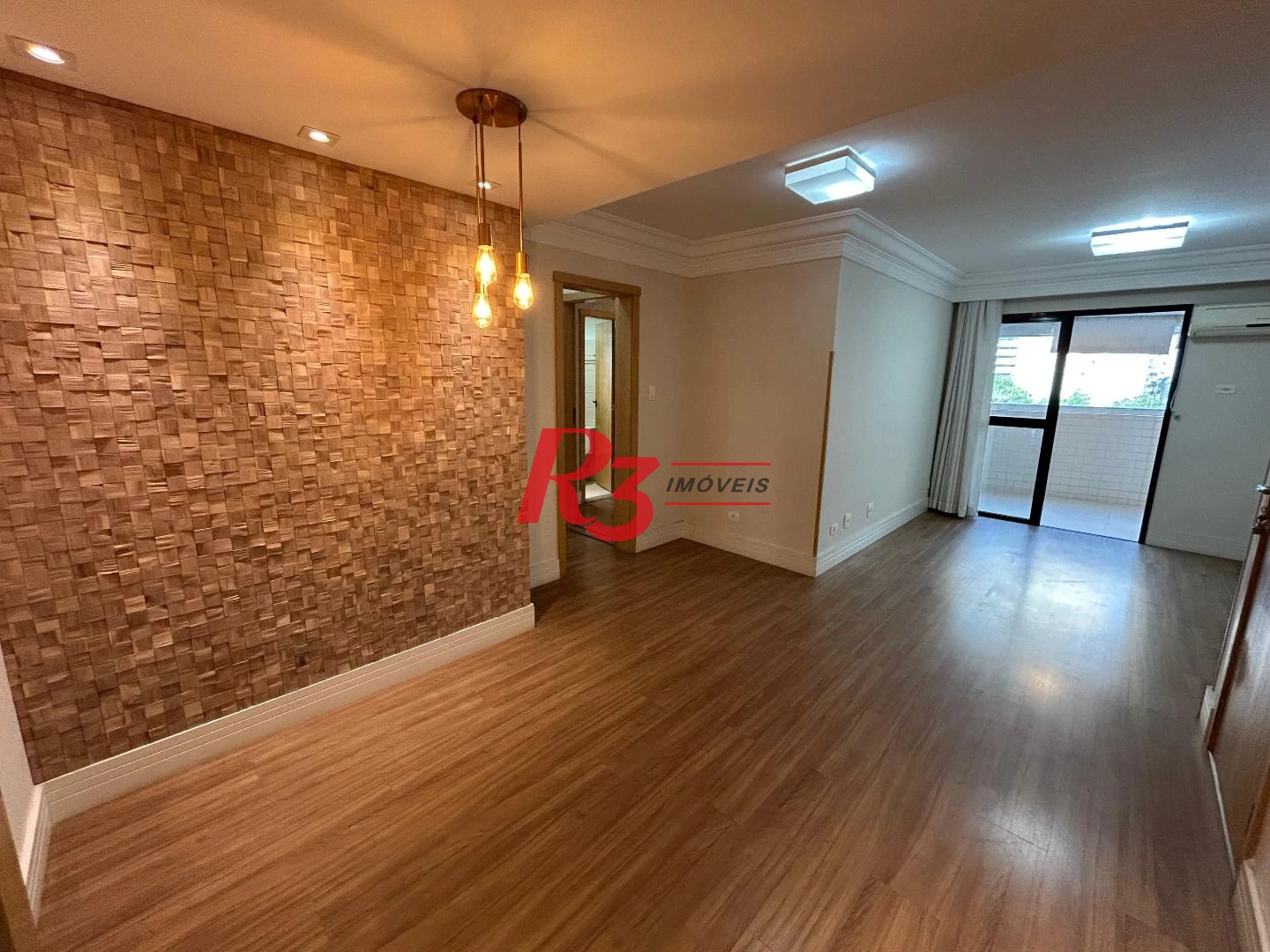 Apartamento com 2 dormitórios à venda, 102 m² por R$ 1.000.000,00 - Pompéia - Santos/SP