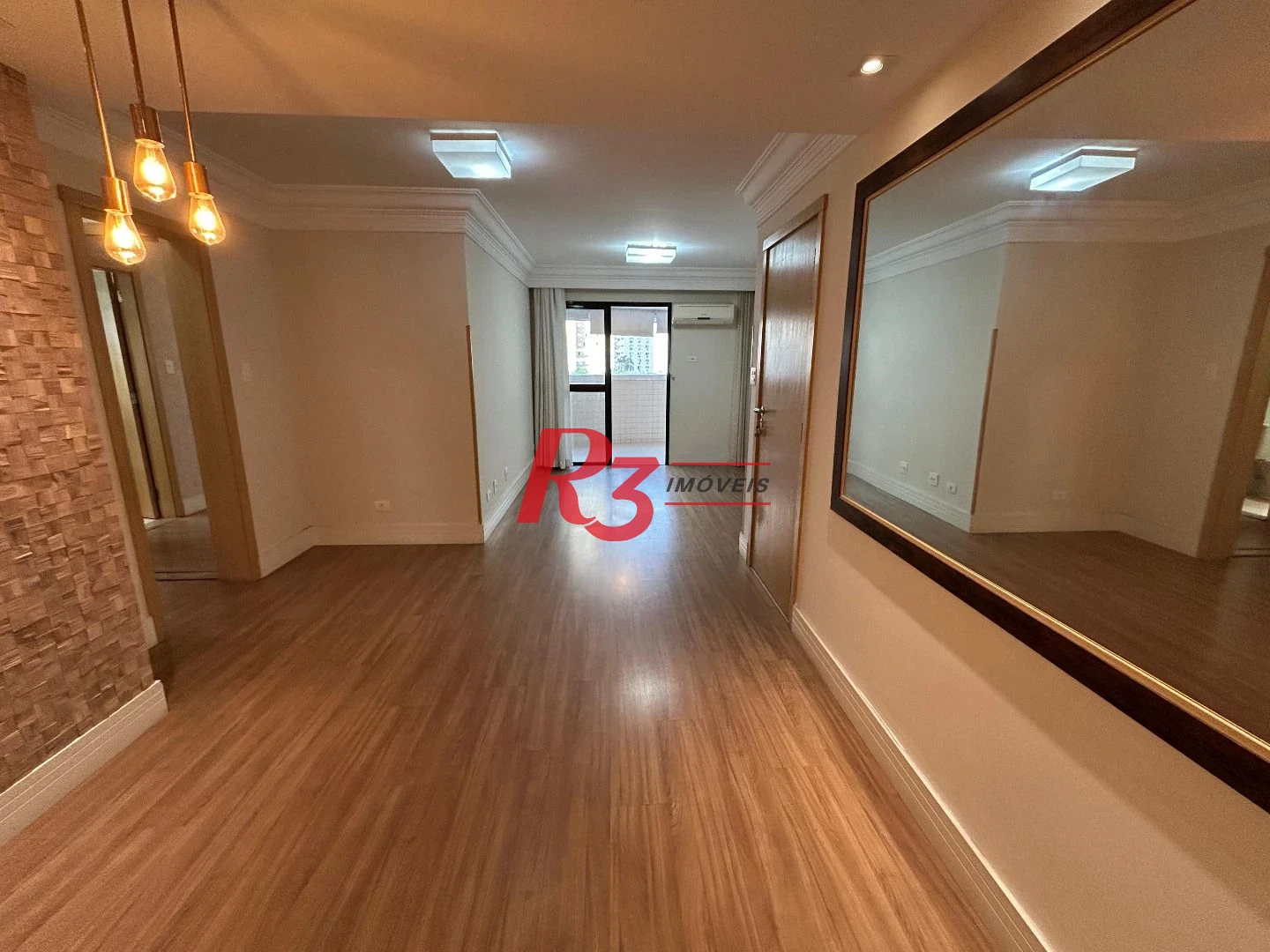 Apartamento com 2 dormitórios à venda, 102 m² por R$ 1.000.000,00 - Pompéia - Santos/SP