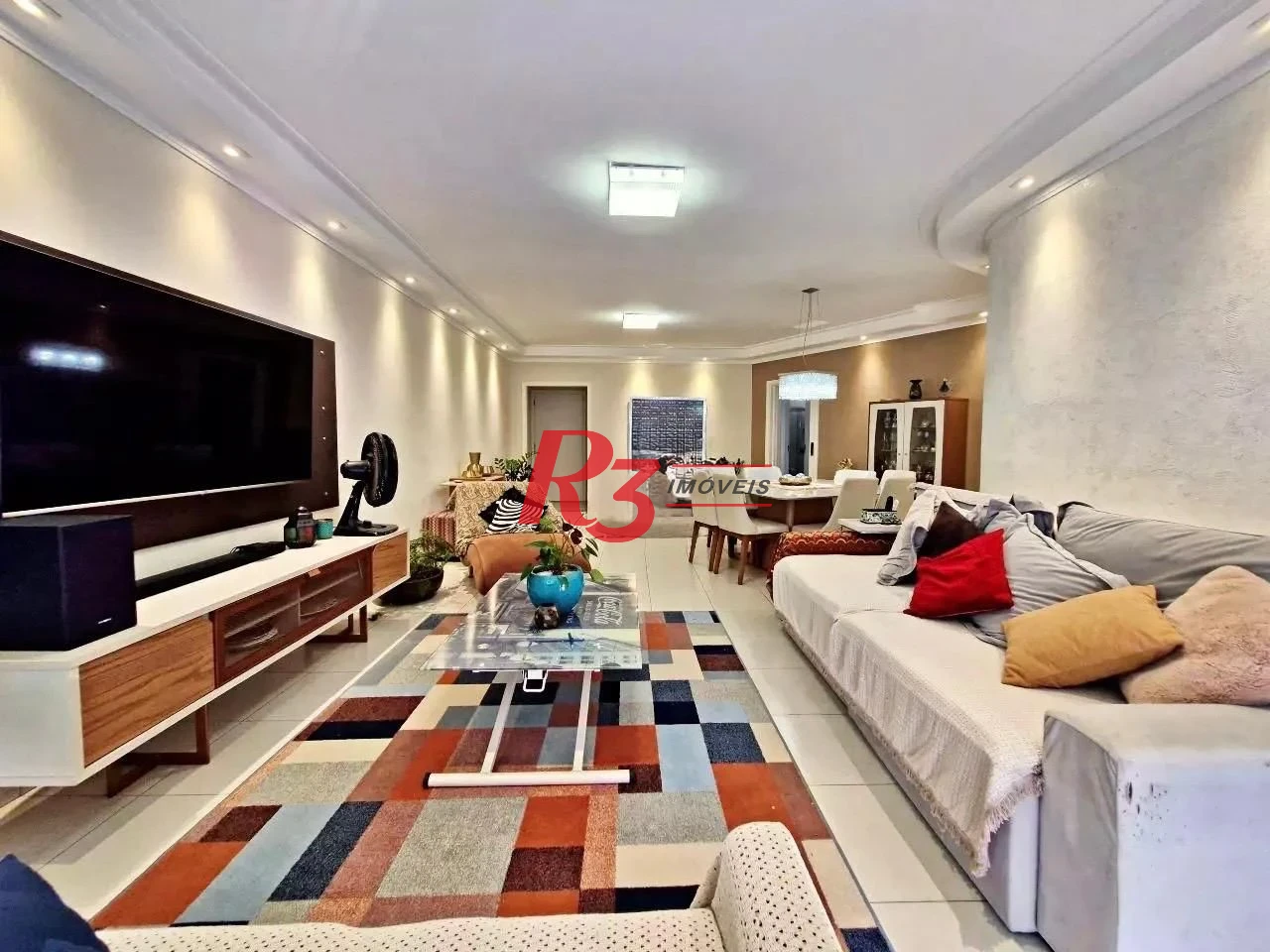 Apartamento com 3 dormitórios à venda, 187 m² por R$ 1.350.000,00 - Gonzaga - Santos/SP