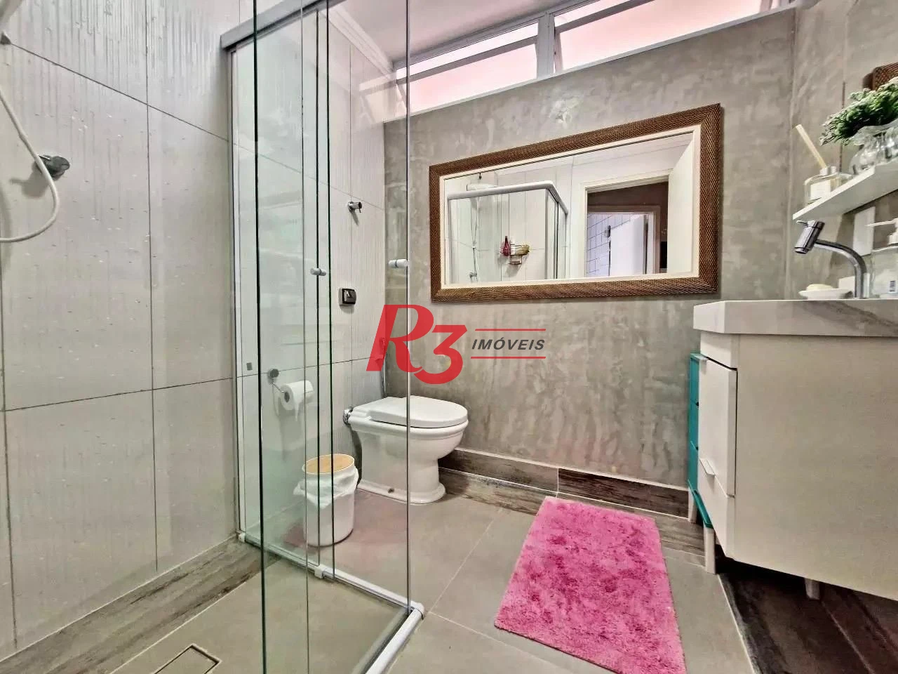 Apartamento com 3 dormitórios à venda, 187 m² por R$ 1.350.000,00 - Gonzaga - Santos/SP