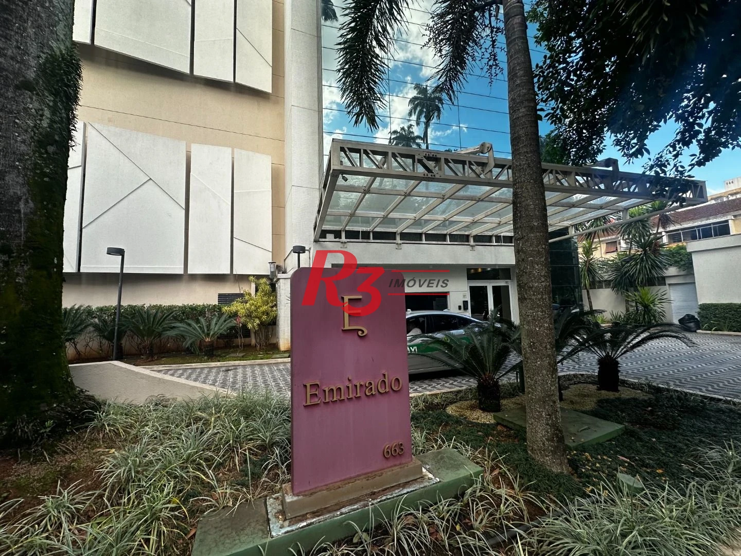 Apartamento com 1 dormitório para alugar, 47 m² por R$ 4.300,00/mês - Boqueirão - Santos/SP