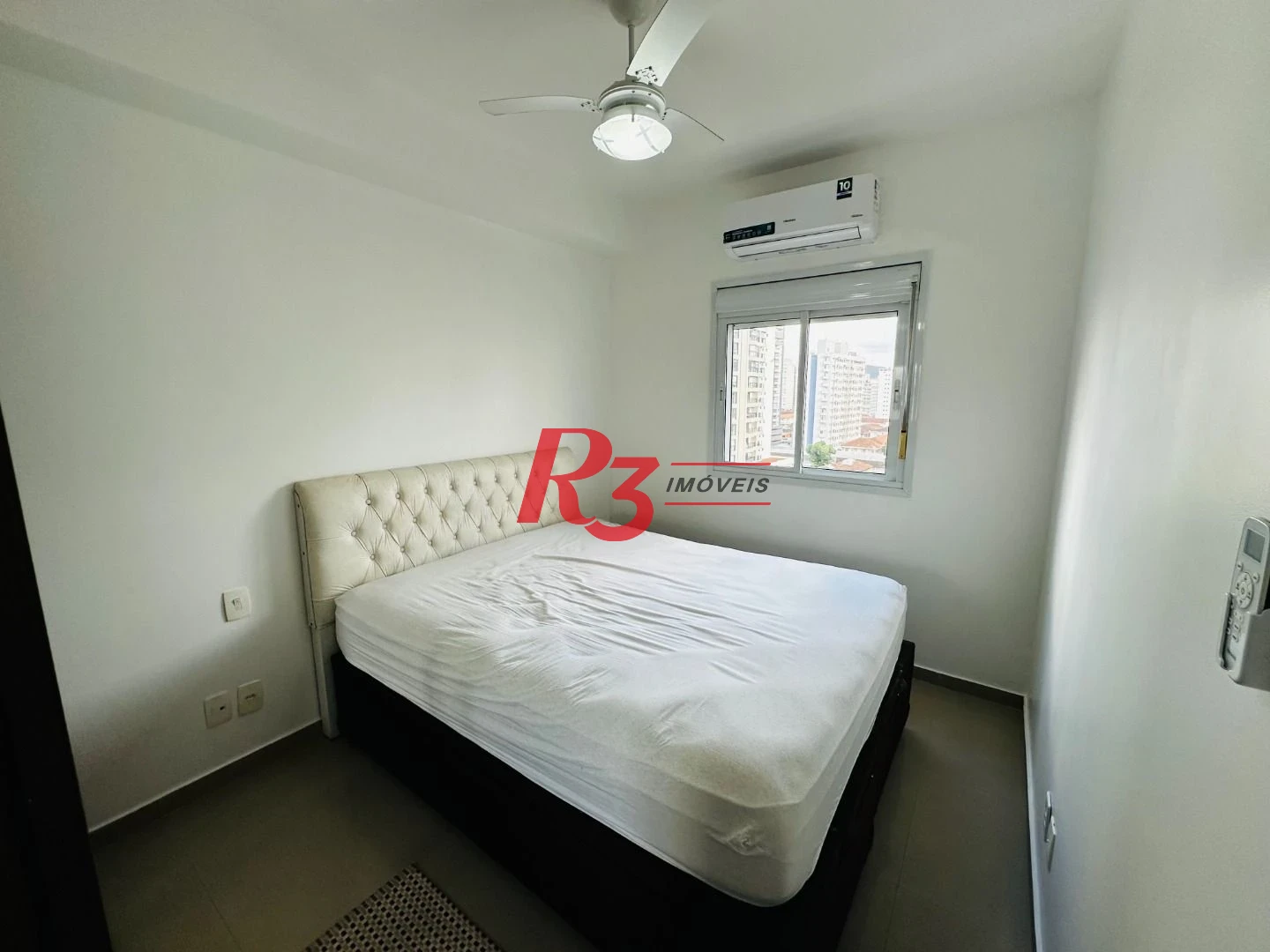 Apartamento com 1 dormitório para alugar, 47 m² por R$ 4.300,00/mês - Boqueirão - Santos/SP
