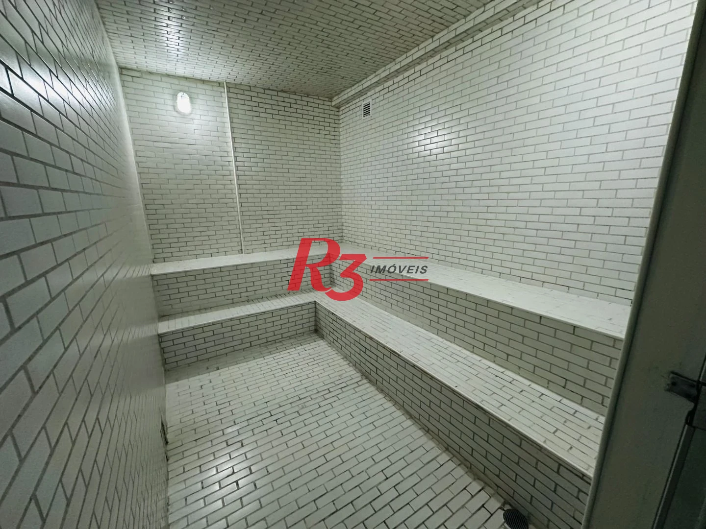 Apartamento com 1 dormitório para alugar, 47 m² por R$ 4.300,00/mês - Boqueirão - Santos/SP