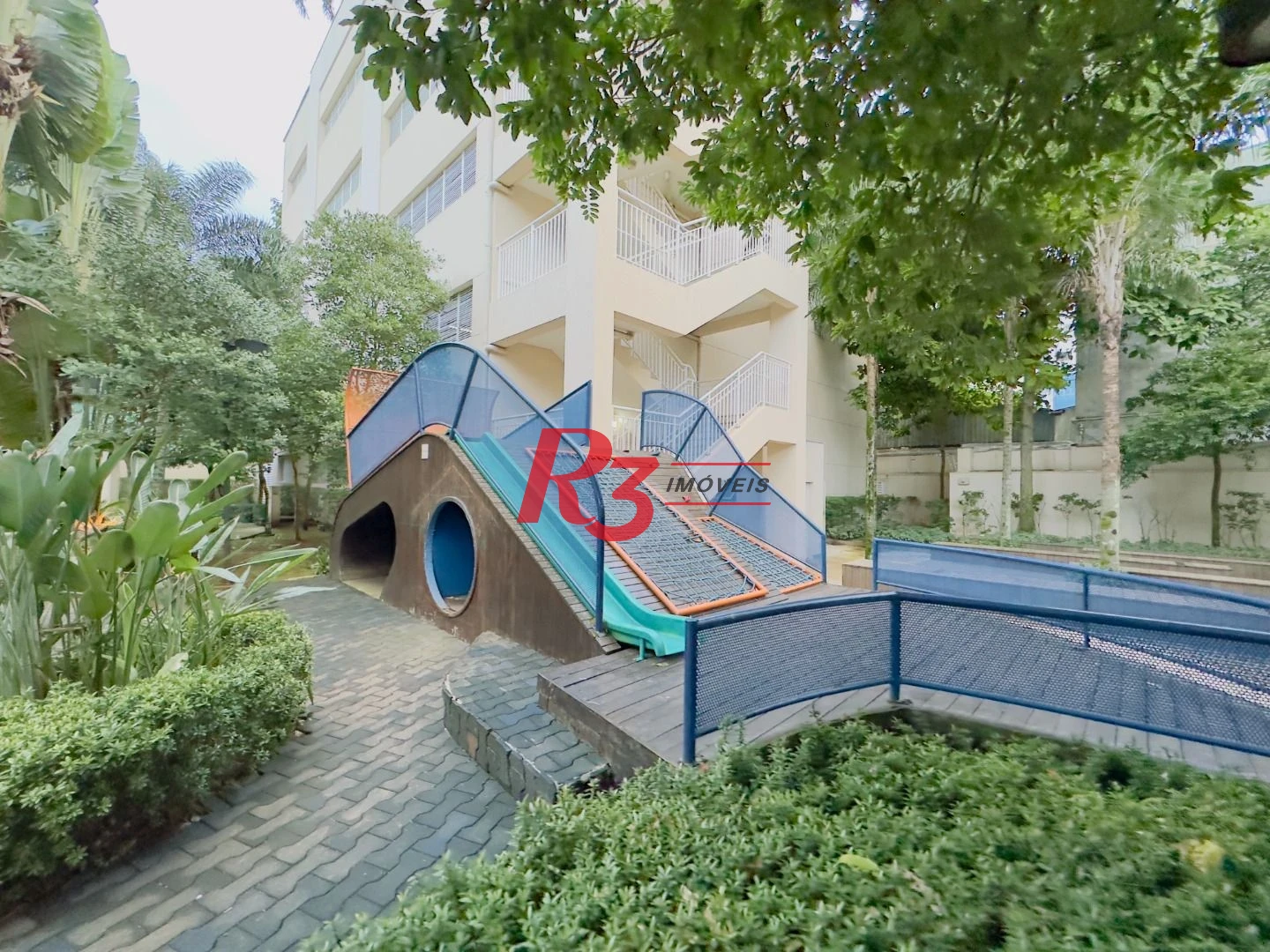 Apartamento com 1 dormitório para alugar, 47 m² por R$ 4.300,00/mês - Boqueirão - Santos/SP