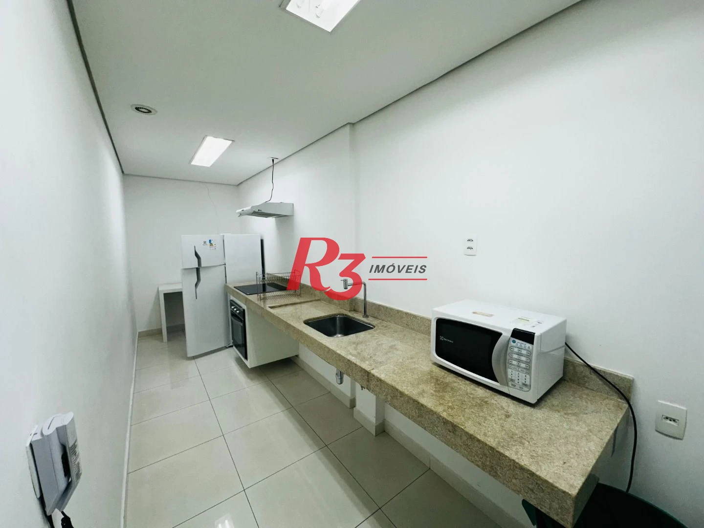 Apartamento com 1 dormitório para alugar, 47 m² por R$ 4.300,00/mês - Boqueirão - Santos/SP
