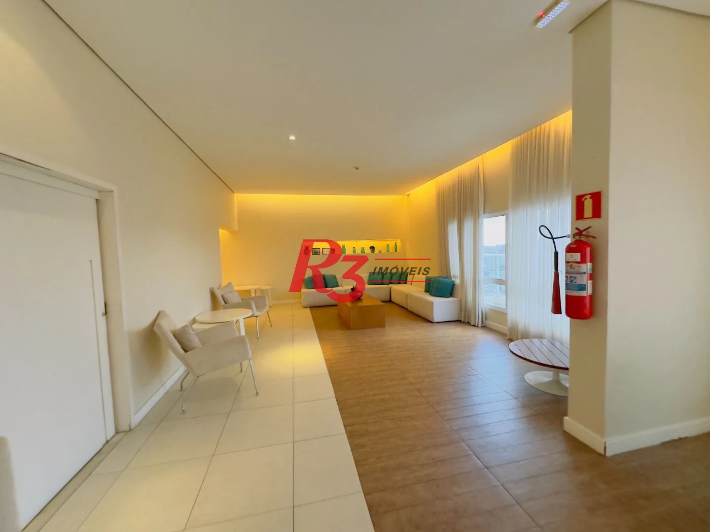 Apartamento com 1 dormitório para alugar, 47 m² por R$ 4.300,00/mês - Boqueirão - Santos/SP