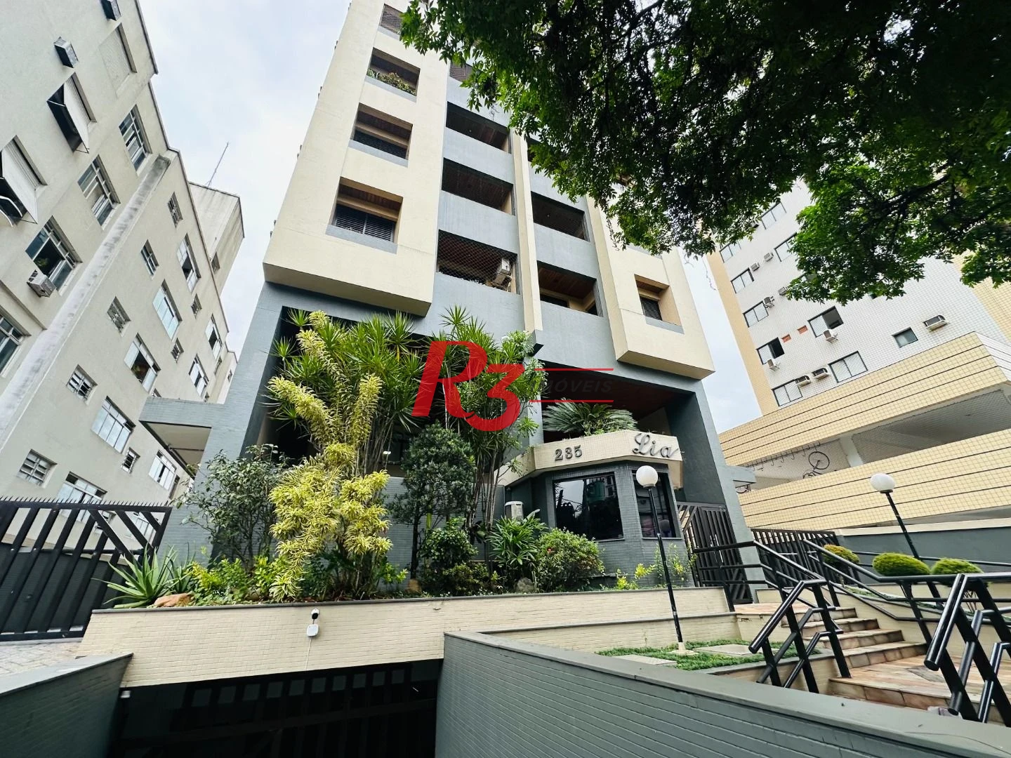 Apartamento com 2 dormitórios à venda, 93 m² por R$ 610.000,00 - Embaré - Santos/SP