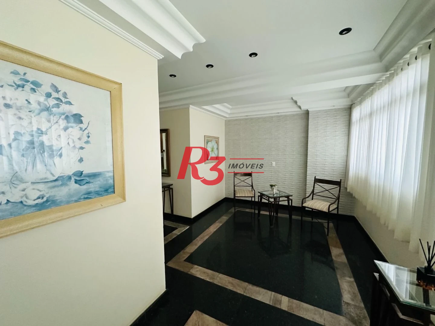 Apartamento com 2 dormitórios à venda, 93 m² por R$ 610.000,00 - Embaré - Santos/SP