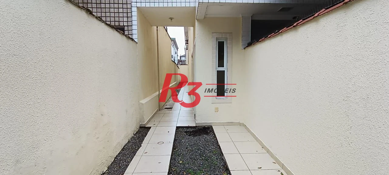Casa com 3 dormitórios à venda, 120 m² por R$ 750.000,00 - Embaré - Santos/SP