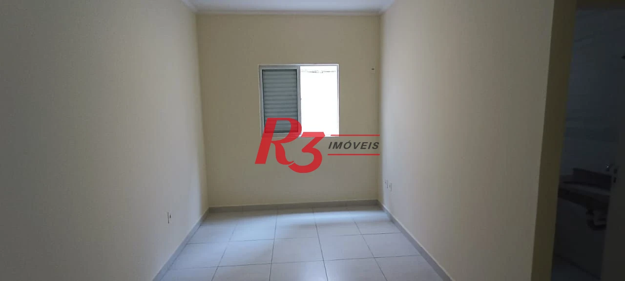 Casa com 3 dormitórios à venda, 120 m² por R$ 750.000,00 - Embaré - Santos/SP