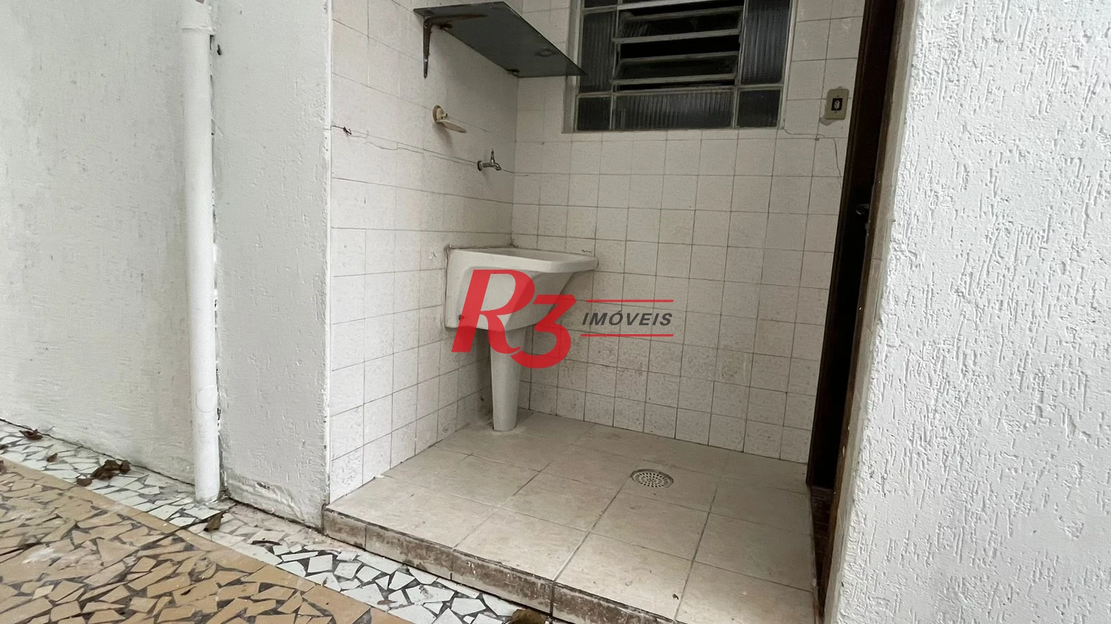 Casa com 2 dormitórios para alugar, 114 m² por R$ 3.700,02/mês - Marapé - Santos/SP
