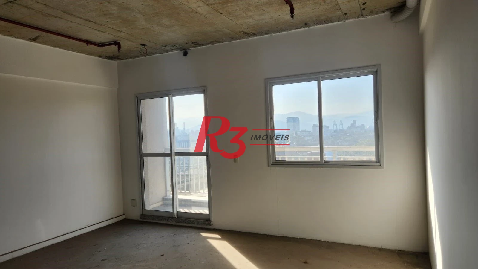 Sala à venda, 42 m² por R$ 330.000,00 - Vila Matias - Santos/SP
