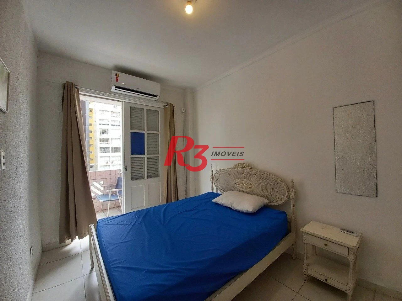 Apartamento com 2 dormitórios à venda, 60 m² por R$ 450.000,00 - Gonzaga - Santos/SP