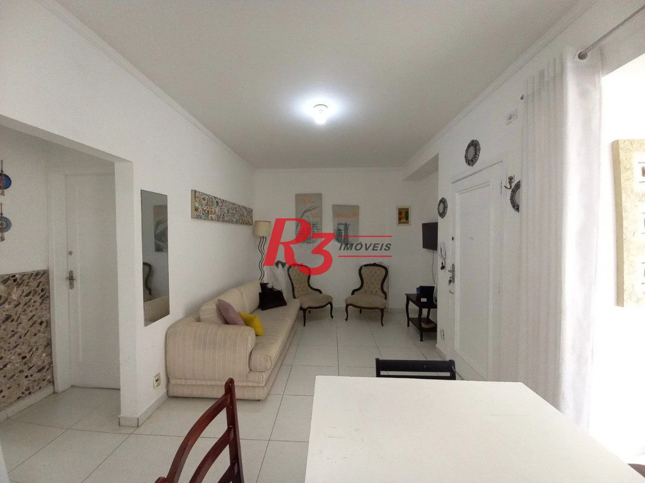 Apartamento com 2 dormitórios à venda, 60 m² por R$ 450.000,00 - Gonzaga - Santos/SP
