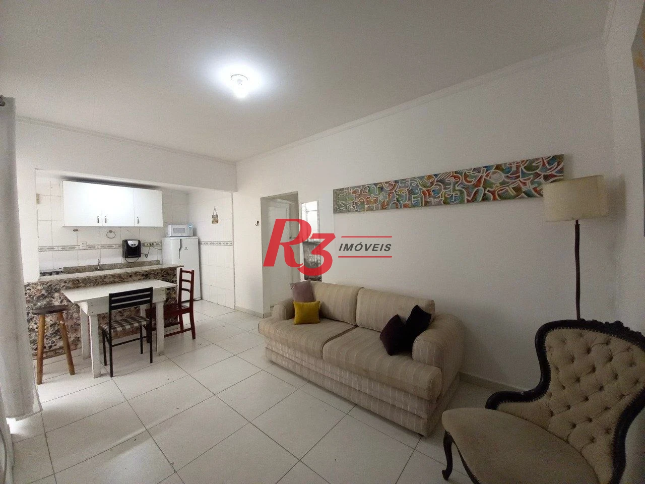 Apartamento com 2 dormitórios à venda, 60 m² por R$ 450.000,00 - Gonzaga - Santos/SP
