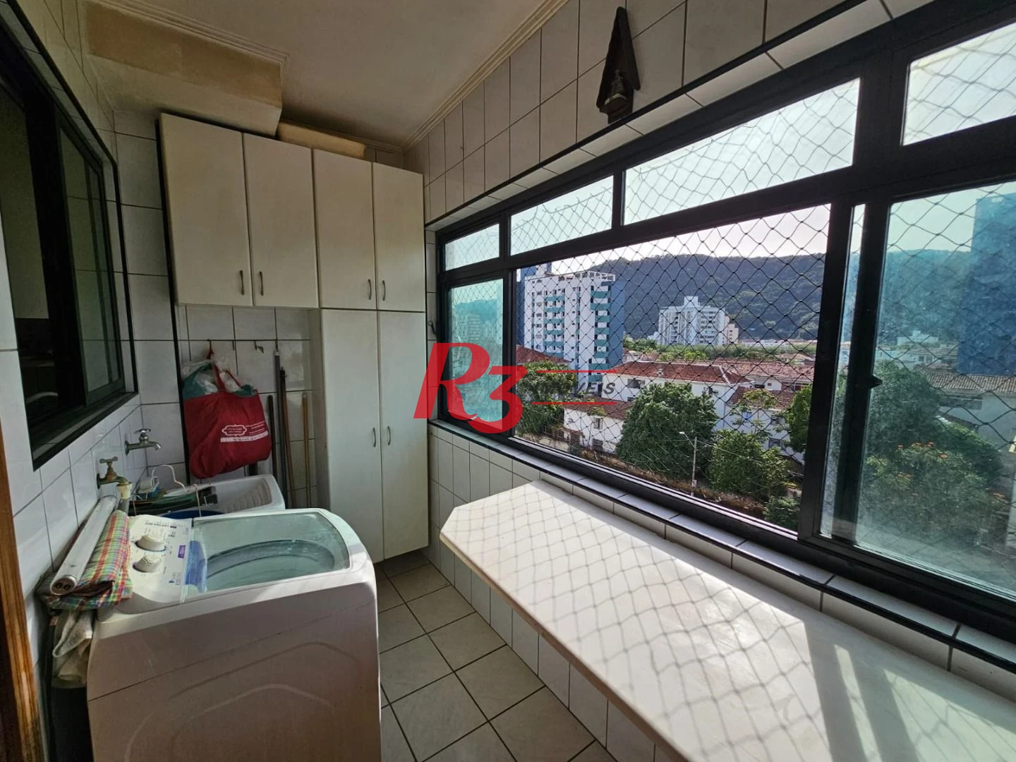 Apartamento com 2 dormitórios à venda, 100 m² por R$ 620.000,00 - Campo Grande - Santos/SP