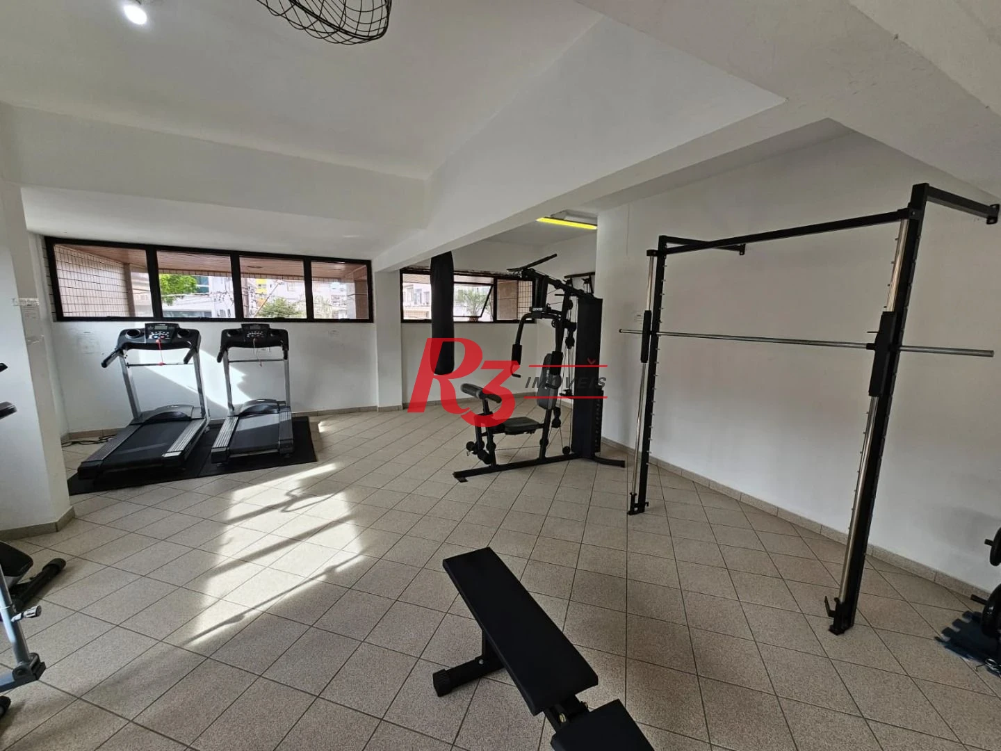 Apartamento com 2 dormitórios à venda, 100 m² por R$ 620.000,00 - Campo Grande - Santos/SP