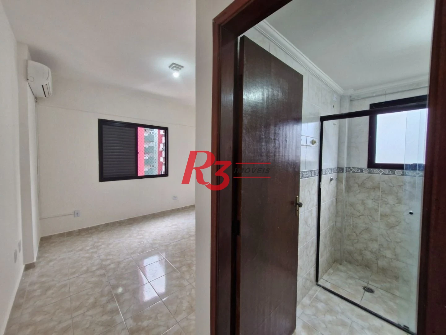 Apartamento com 2 dormitórios à venda, 75 m² por R$ 500.000,00 - Canto do Forte - Praia Grande/SP