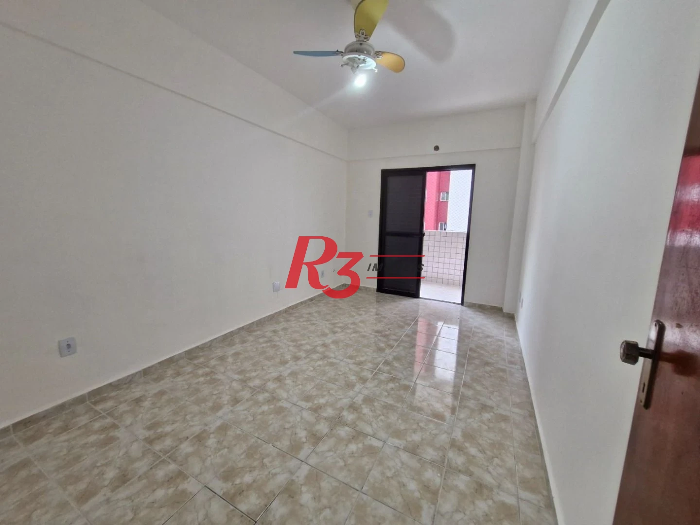 Apartamento com 2 dormitórios à venda, 75 m² por R$ 500.000,00 - Canto do Forte - Praia Grande/SP