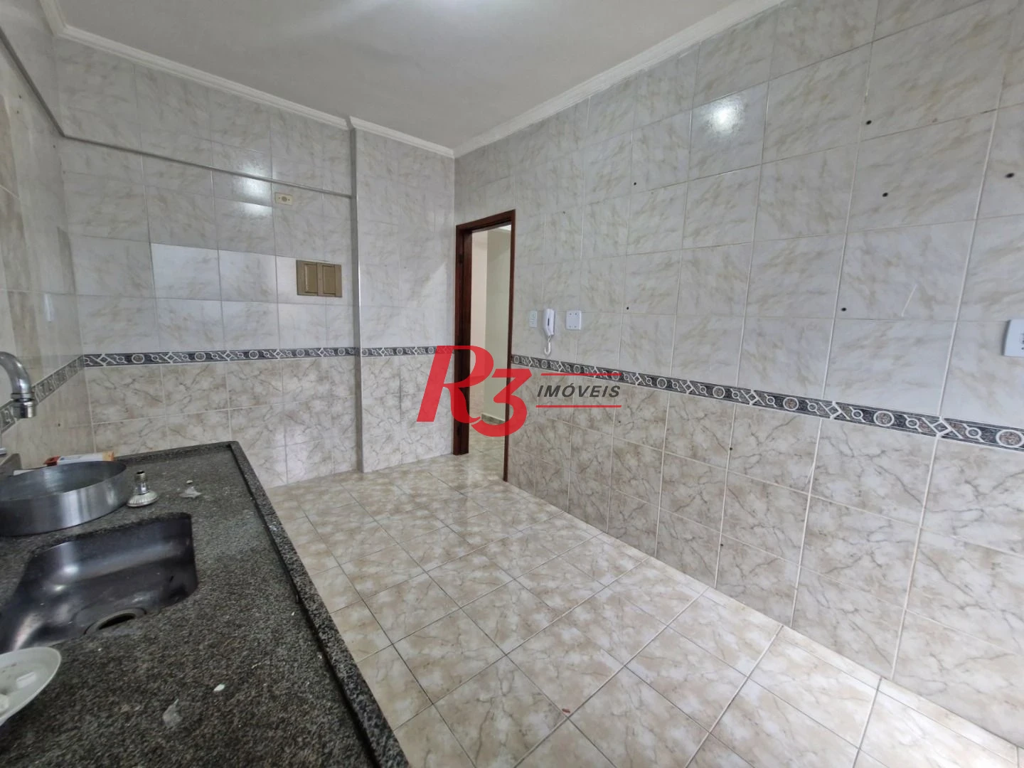 Apartamento com 2 dormitórios à venda, 75 m² por R$ 500.000,00 - Canto do Forte - Praia Grande/SP