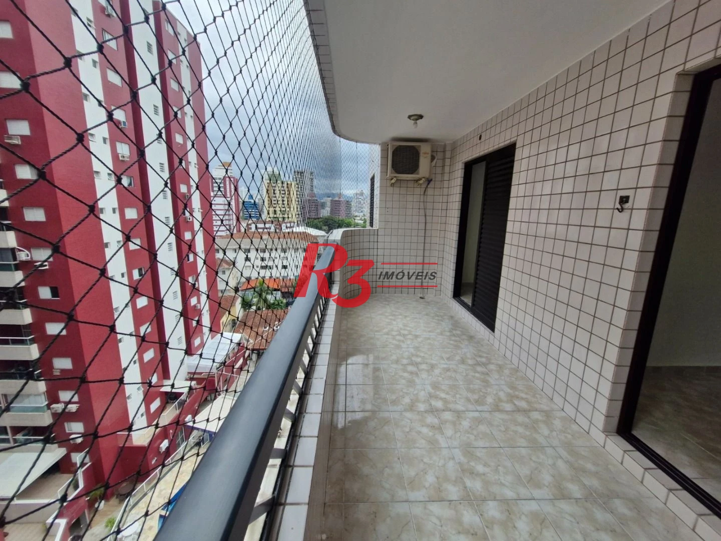 Apartamento com 2 dormitórios à venda, 75 m² por R$ 500.000,00 - Canto do Forte - Praia Grande/SP
