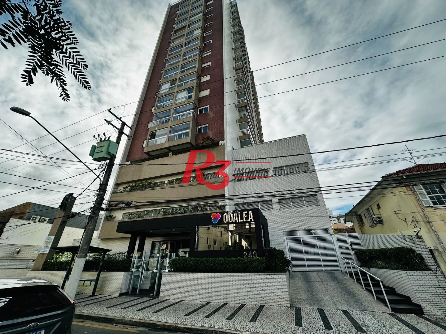 Apartamento com 2 dormitórios à venda, 85 m² por R$ 950.000,00 - Marapé - Santos/SP