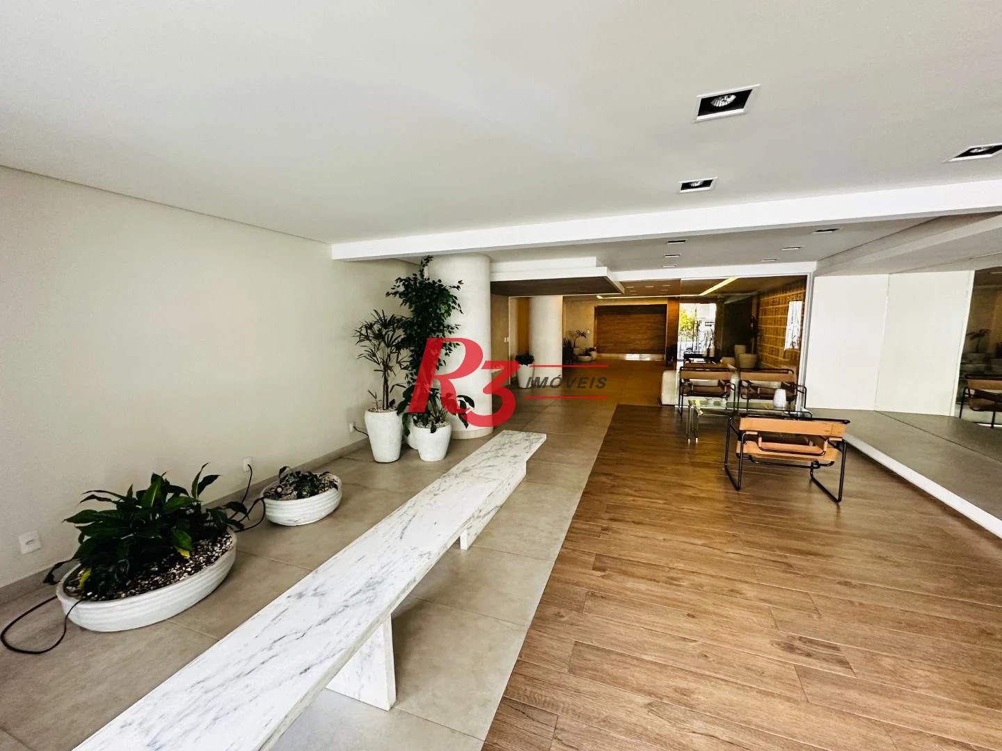 Apartamento com 2 dormitórios à venda, 85 m² por R$ 950.000,00 - Marapé - Santos/SP