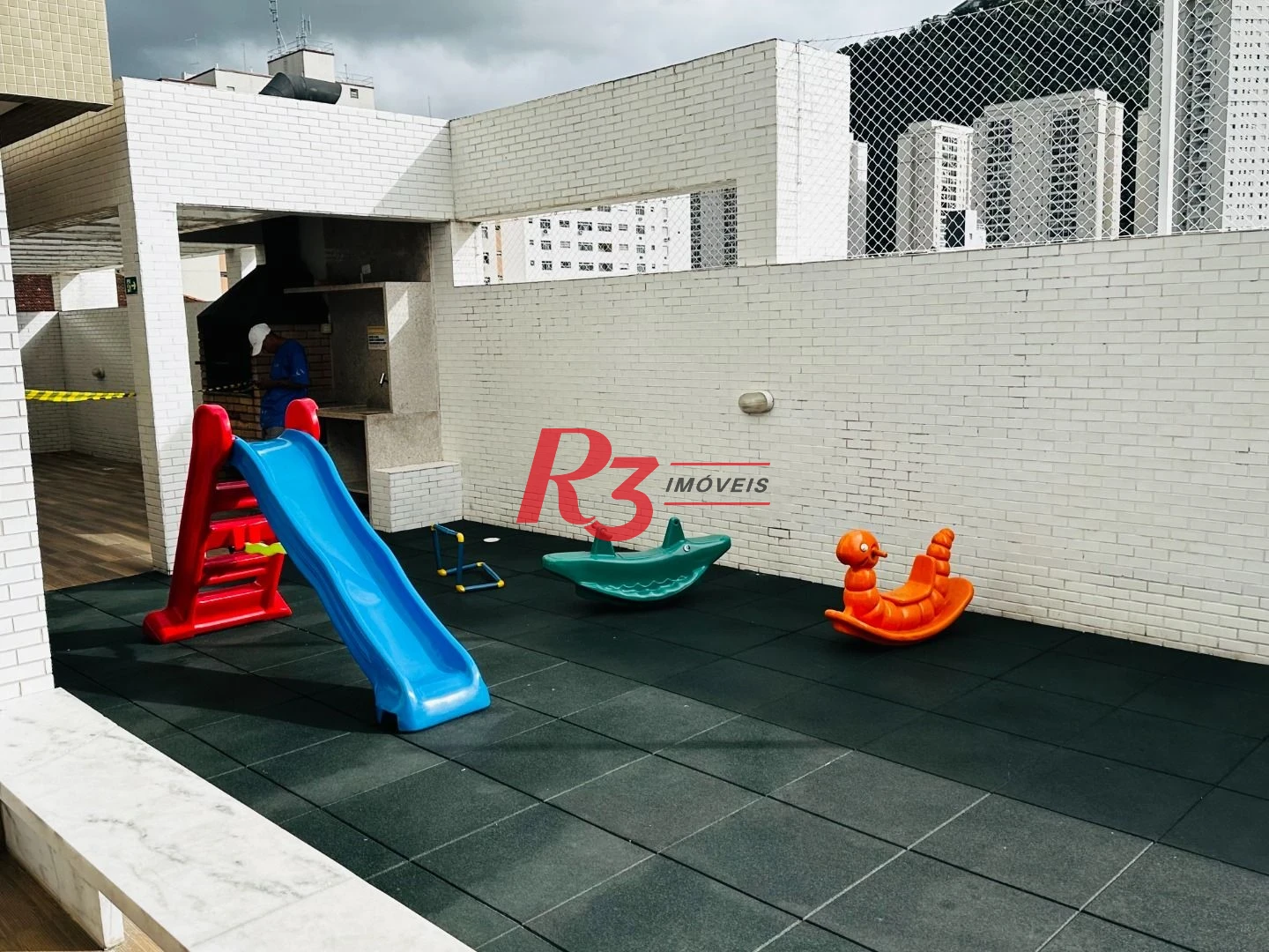 Apartamento com 2 dormitórios à venda, 85 m² por R$ 950.000,00 - Marapé - Santos/SP