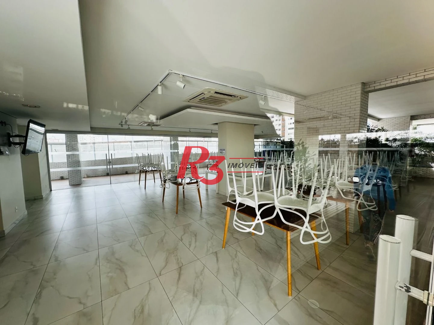 Apartamento com 2 dormitórios à venda, 85 m² por R$ 950.000,00 - Marapé - Santos/SP