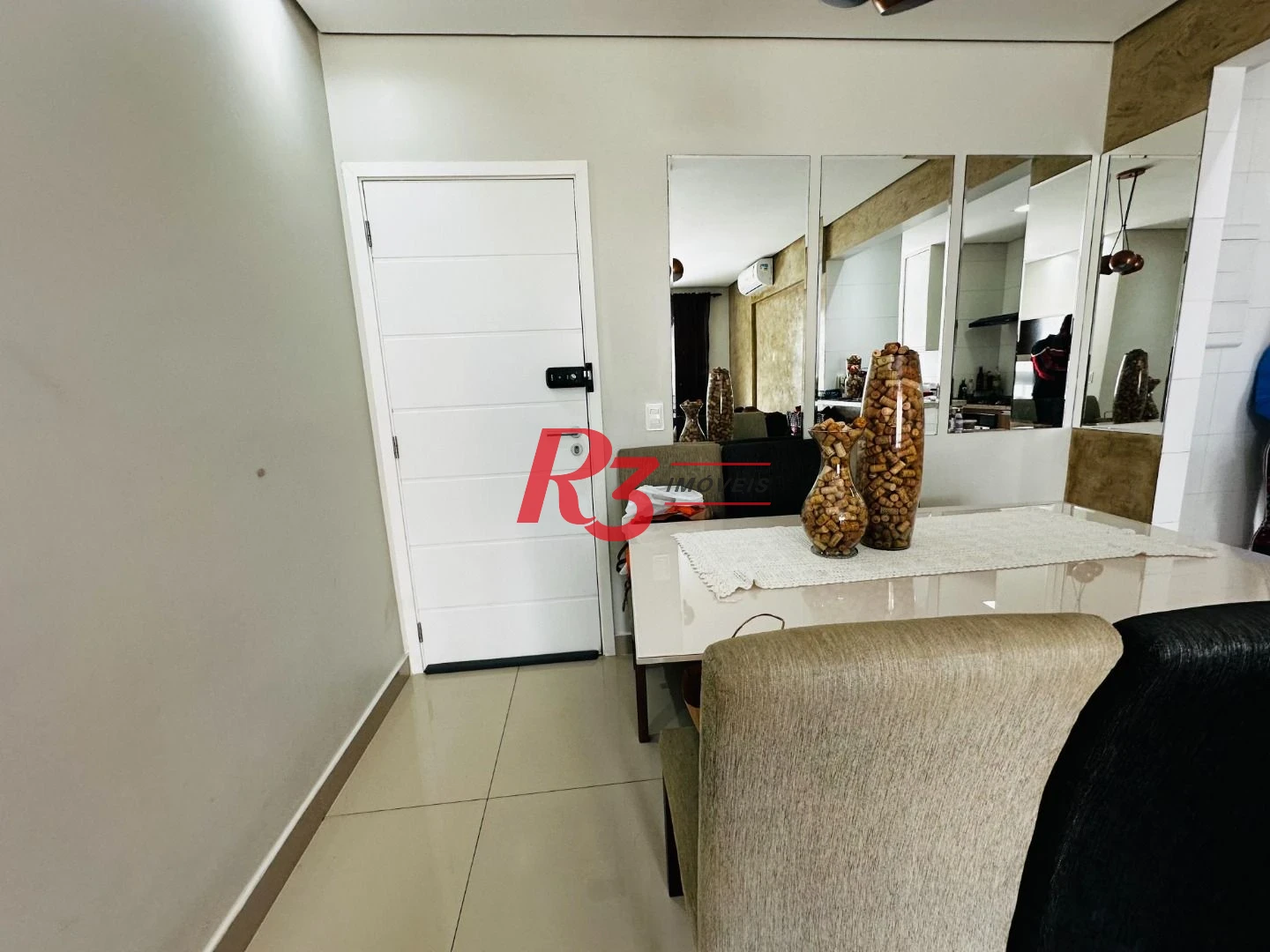 Apartamento com 2 dormitórios à venda, 85 m² por R$ 950.000,00 - Marapé - Santos/SP