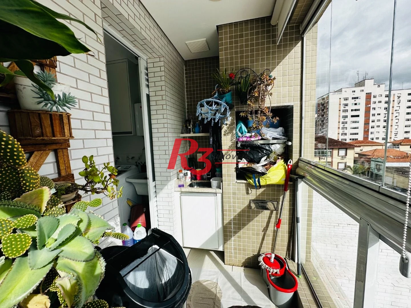 Apartamento com 2 dormitórios à venda, 85 m² por R$ 950.000,00 - Marapé - Santos/SP
