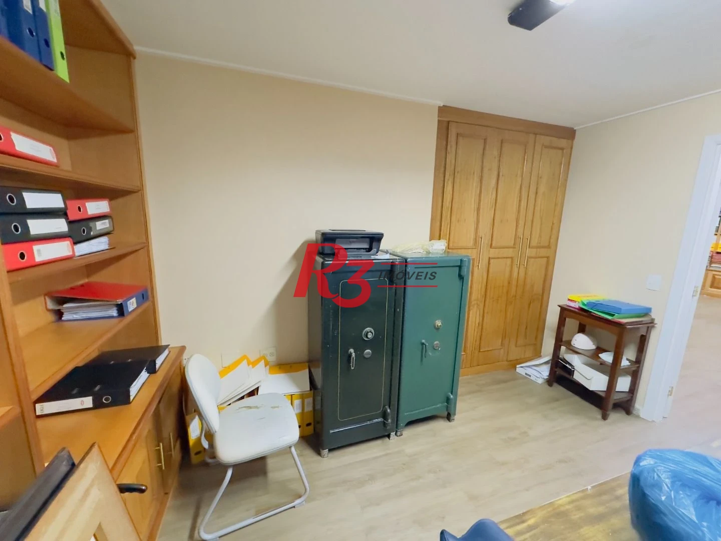 Conjunto à venda, 60 m² por R$ 400.000,00 - Gonzaga - Santos/SP