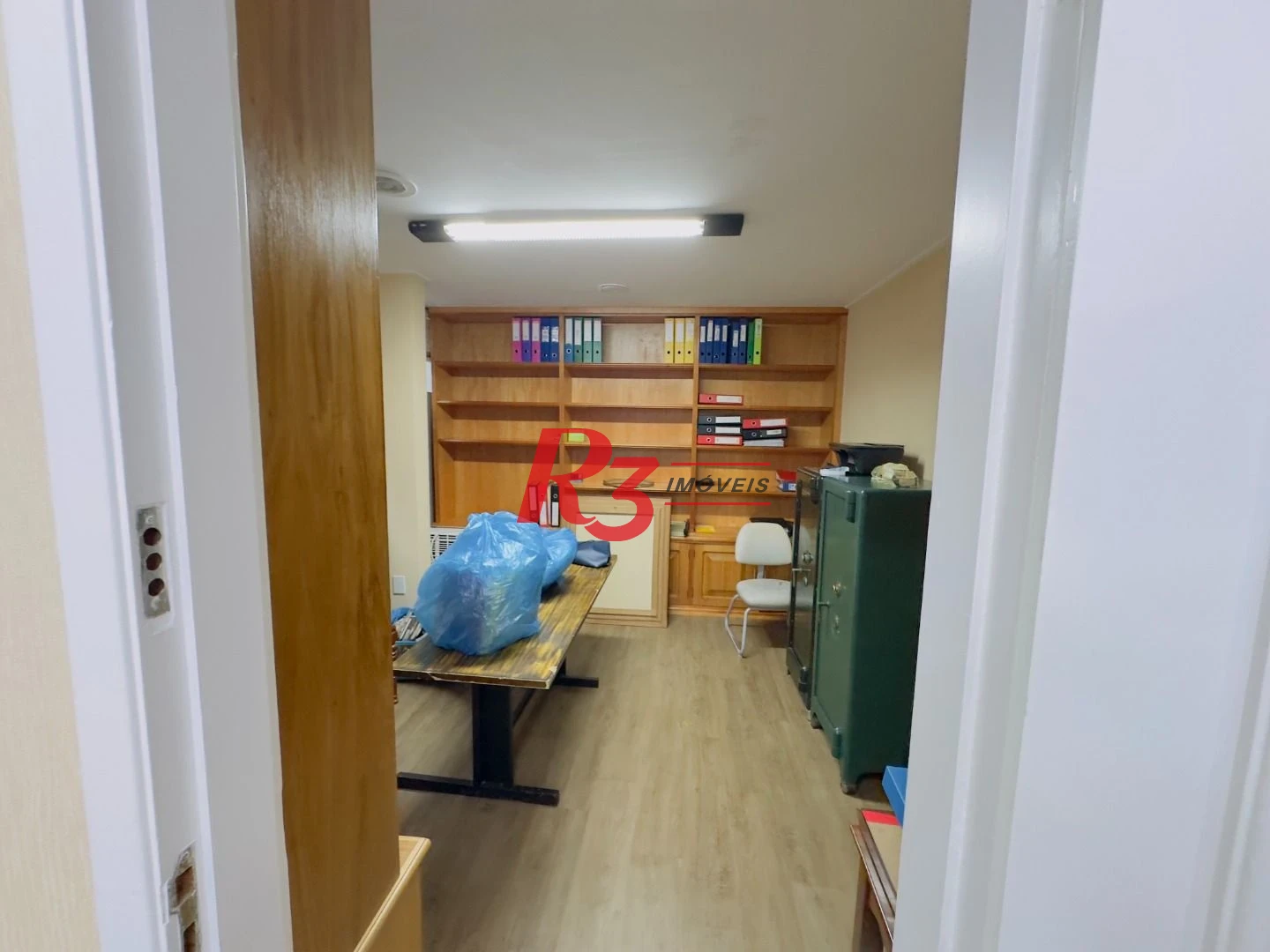 Conjunto à venda, 60 m² por R$ 400.000,00 - Gonzaga - Santos/SP