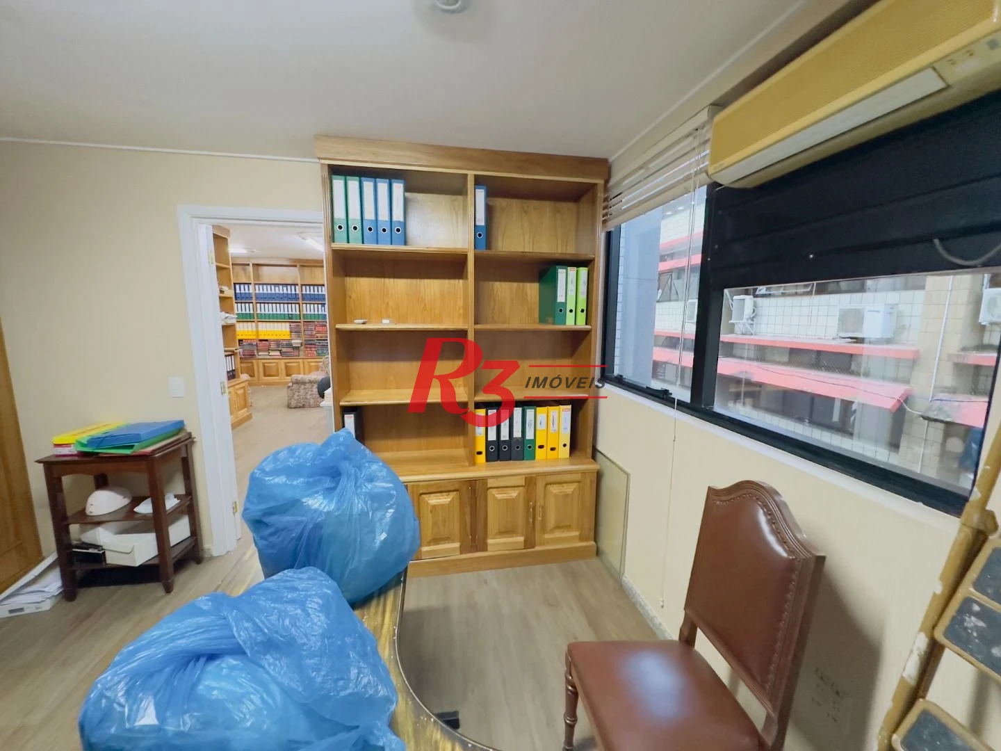 Conjunto à venda, 60 m² por R$ 400.000,00 - Gonzaga - Santos/SP