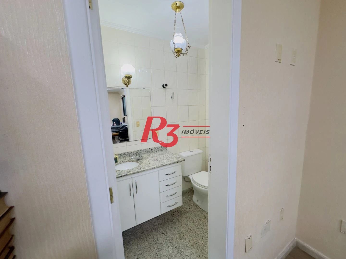 Conjunto à venda, 60 m² por R$ 400.000,00 - Gonzaga - Santos/SP