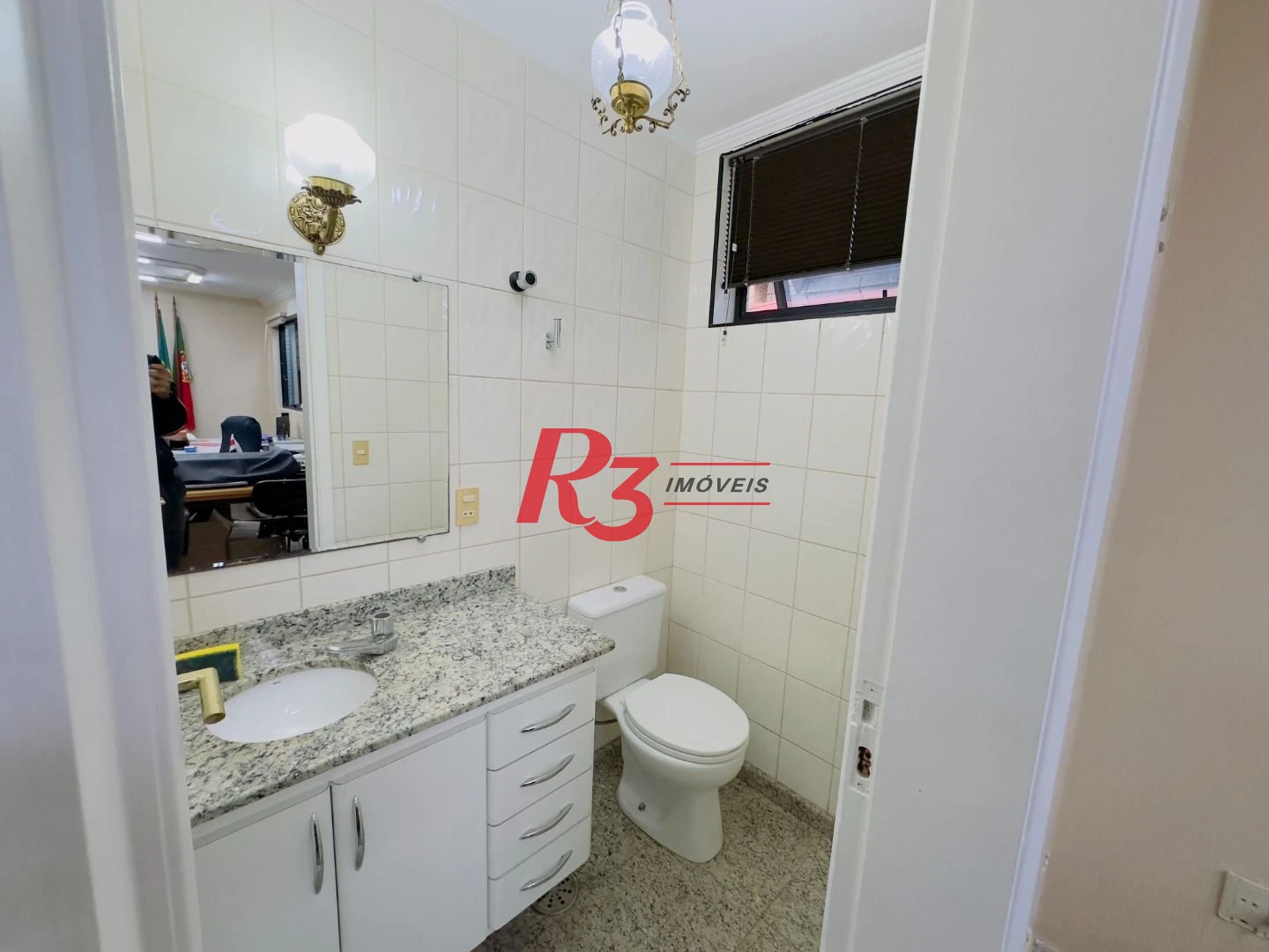 Conjunto à venda, 60 m² por R$ 400.000,00 - Gonzaga - Santos/SP