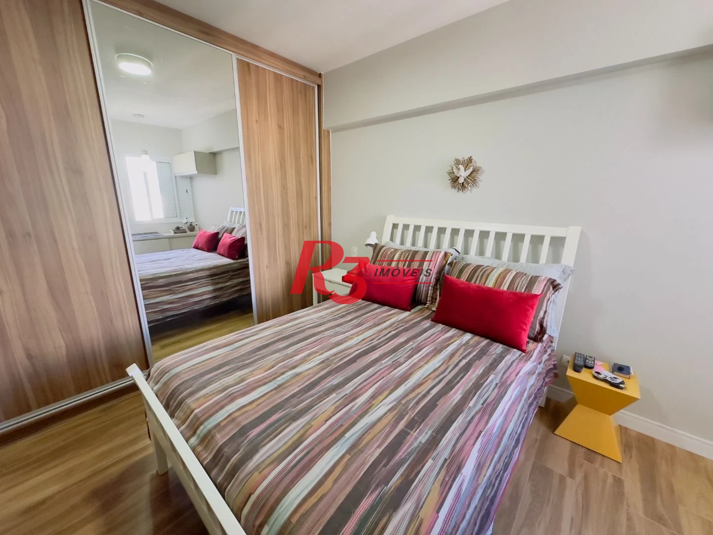Apartamento com 2 dormitórios à venda, 69 m² por R$ 770.000,00 - Encruzilhada - Santos/SP
