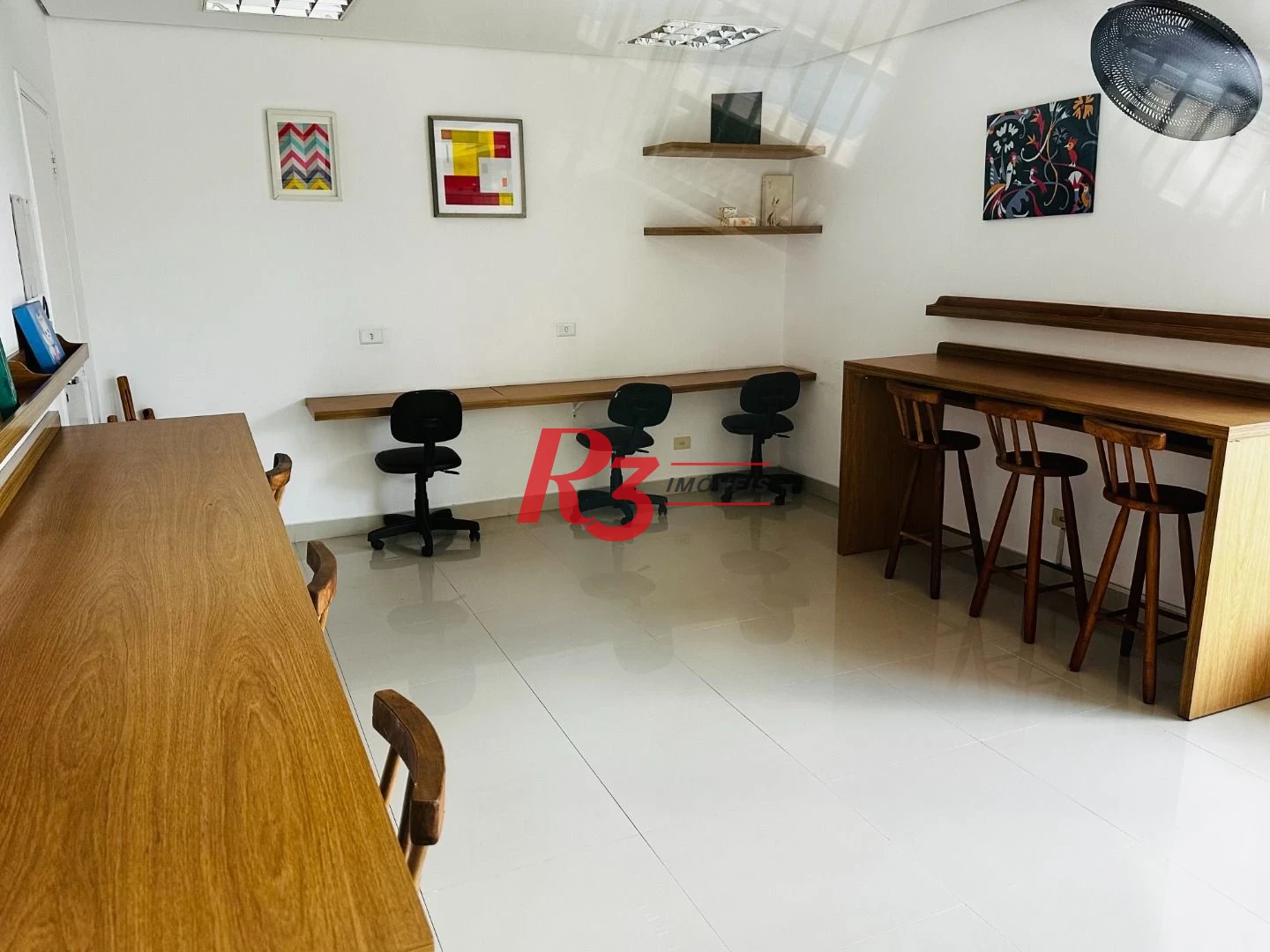 Apartamento com 2 dormitórios à venda, 69 m² por R$ 770.000,00 - Encruzilhada - Santos/SP