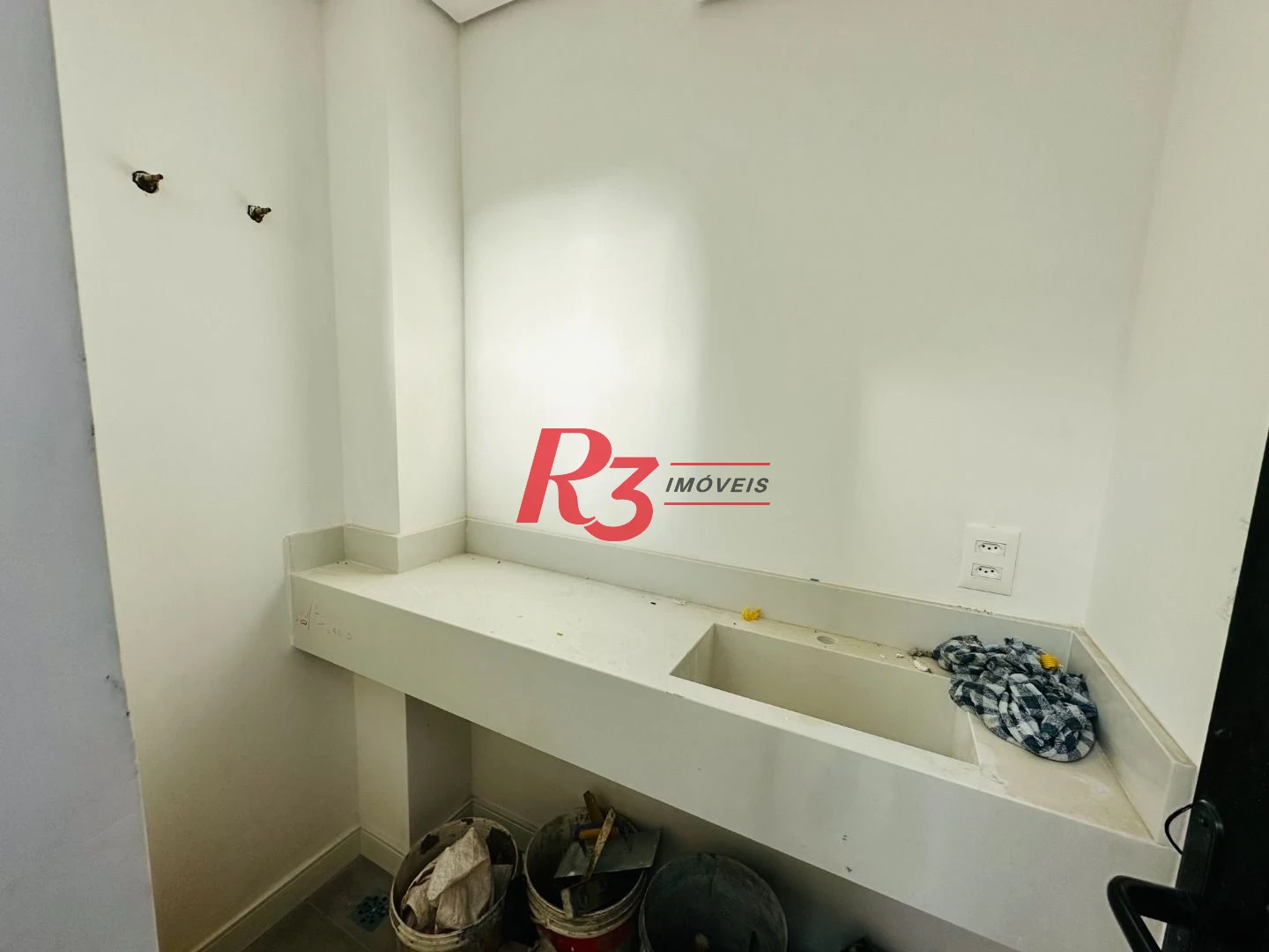 Casa com 3 dormitórios à venda, 206 m² por R$ 1.980.000,00 - Embaré - Santos/SP