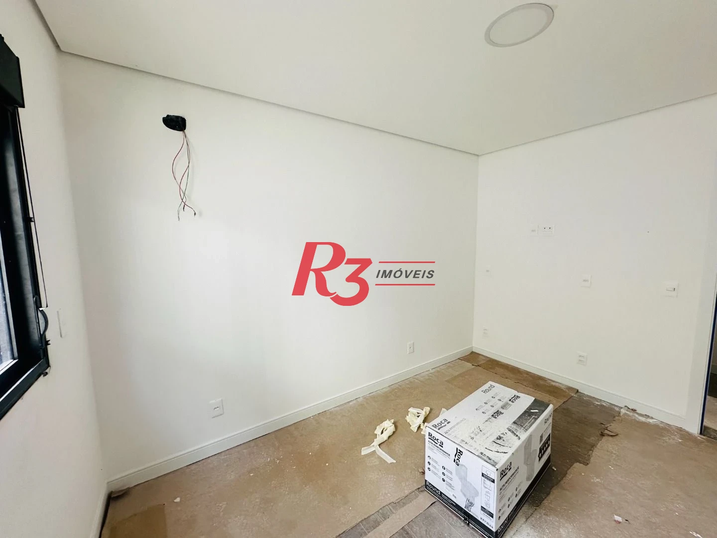 Casa com 3 dormitórios à venda, 206 m² por R$ 1.980.000,00 - Embaré - Santos/SP