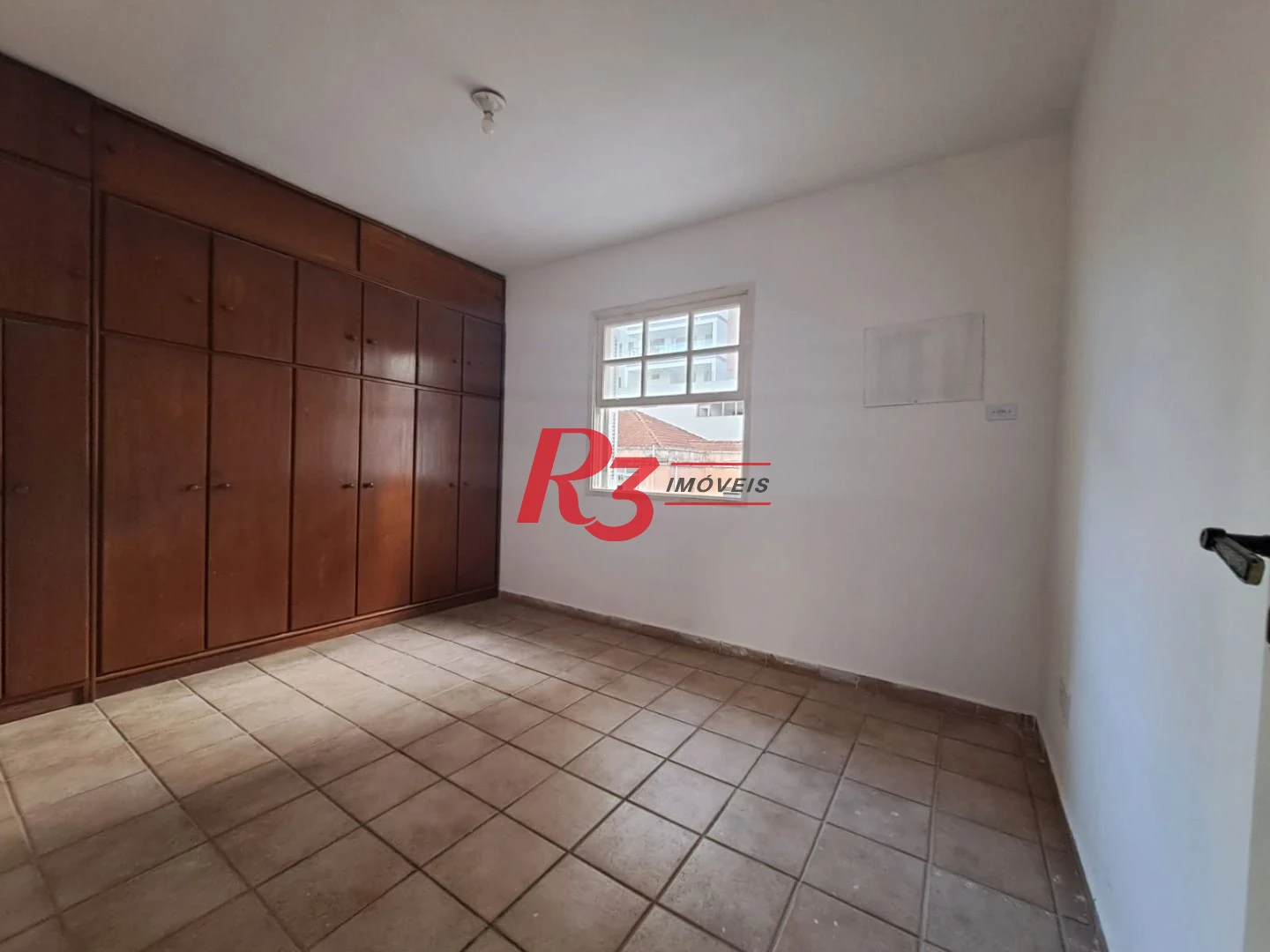 Apartamento com 2 dormitórios à venda, 60 m² por R$ 399.000,00 - Pompéia - Santos/SP