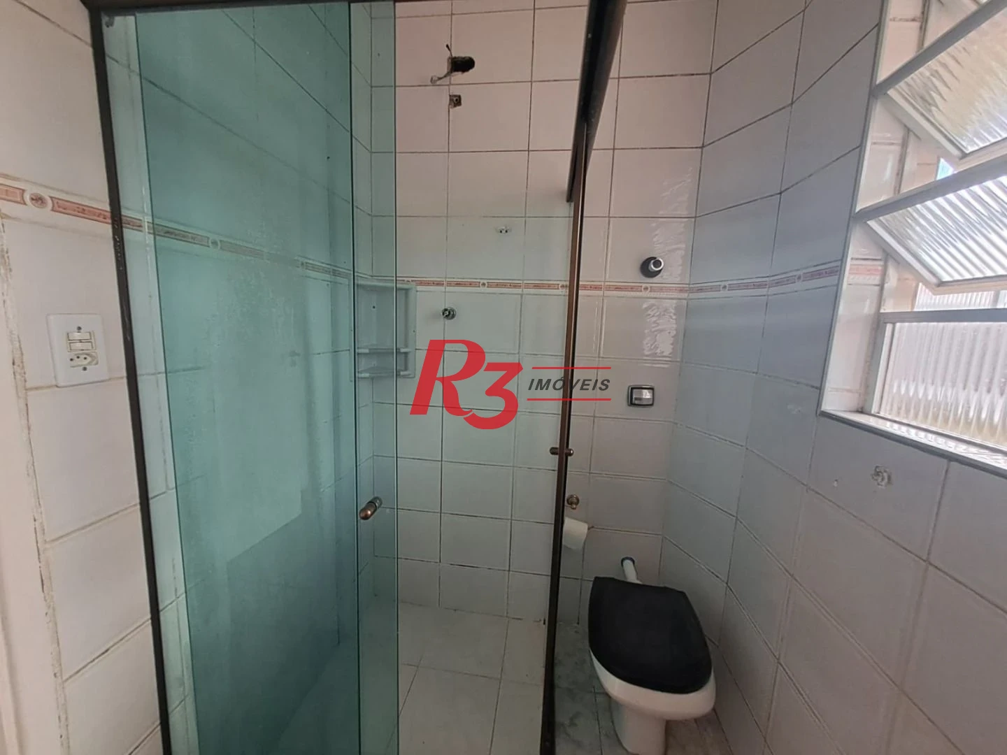 Apartamento com 2 dormitórios à venda, 60 m² por R$ 399.000,00 - Pompéia - Santos/SP