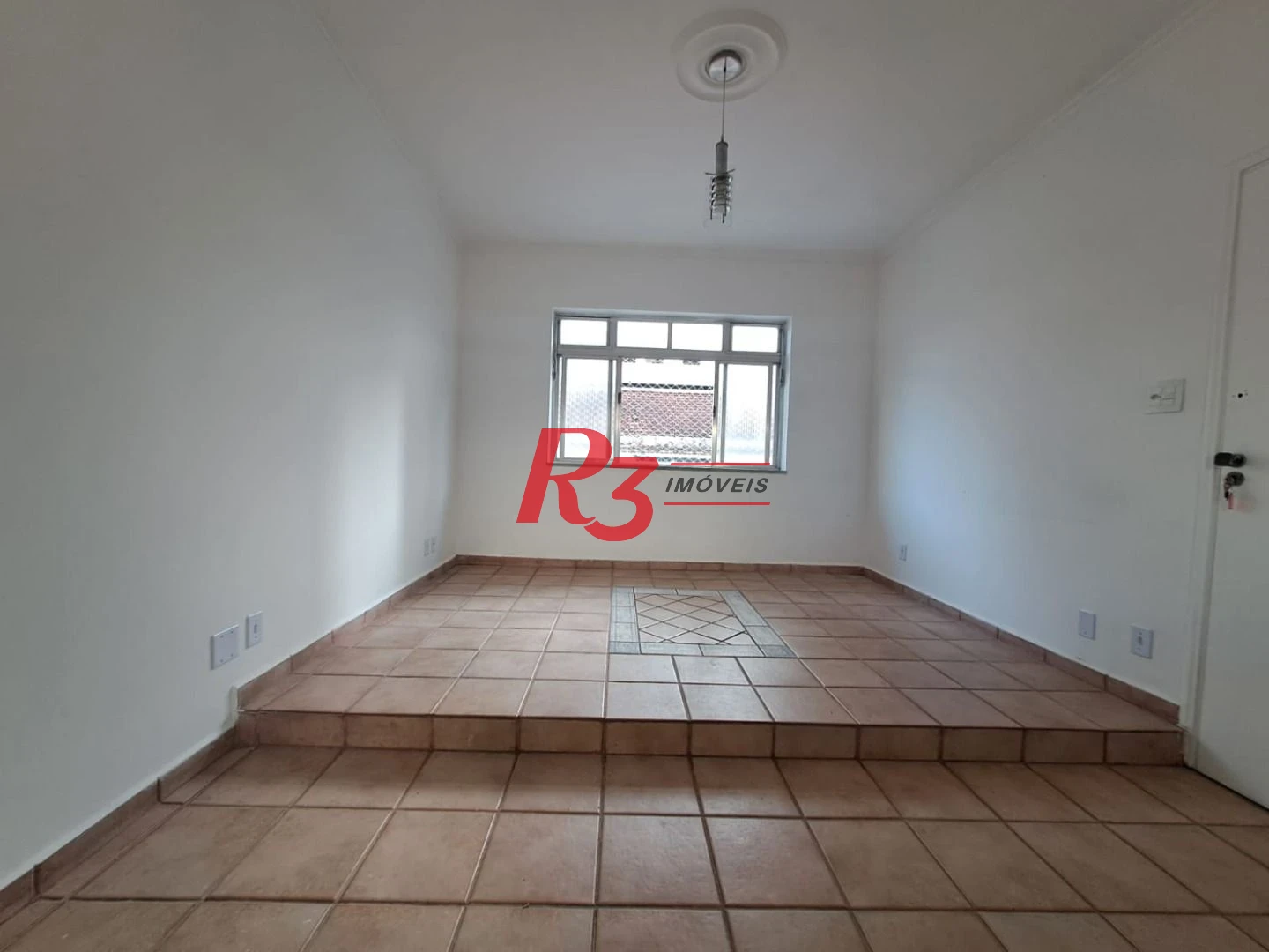 Apartamento com 2 dormitórios à venda, 60 m² por R$ 399.000,00 - Pompéia - Santos/SP