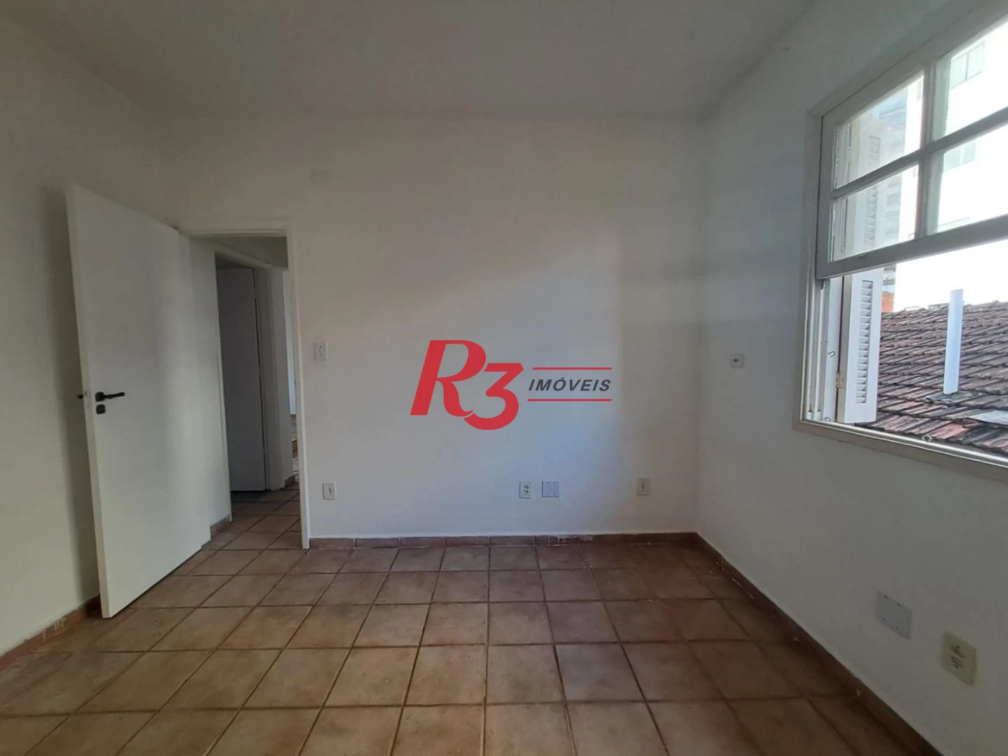 Apartamento com 2 dormitórios à venda, 60 m² por R$ 399.000,00 - Pompéia - Santos/SP