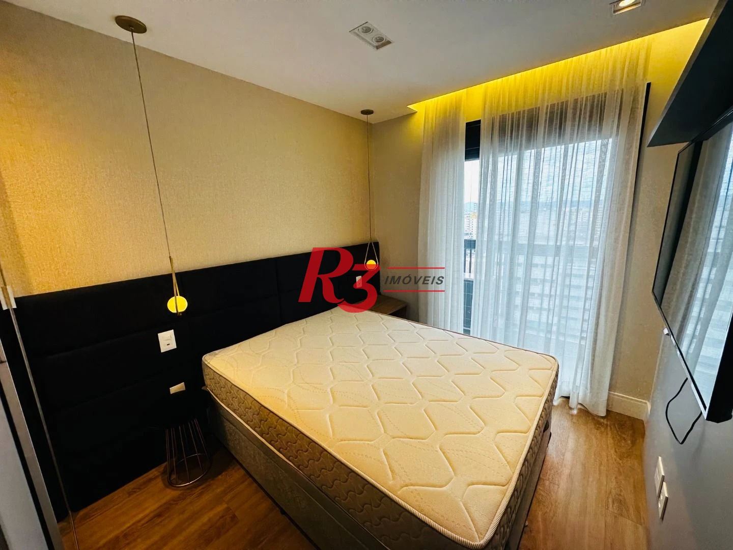 Apartamento com 1 dormitório para alugar, 54 m² por R$ 6.000,02/mês - Boqueirão - Santos/SP