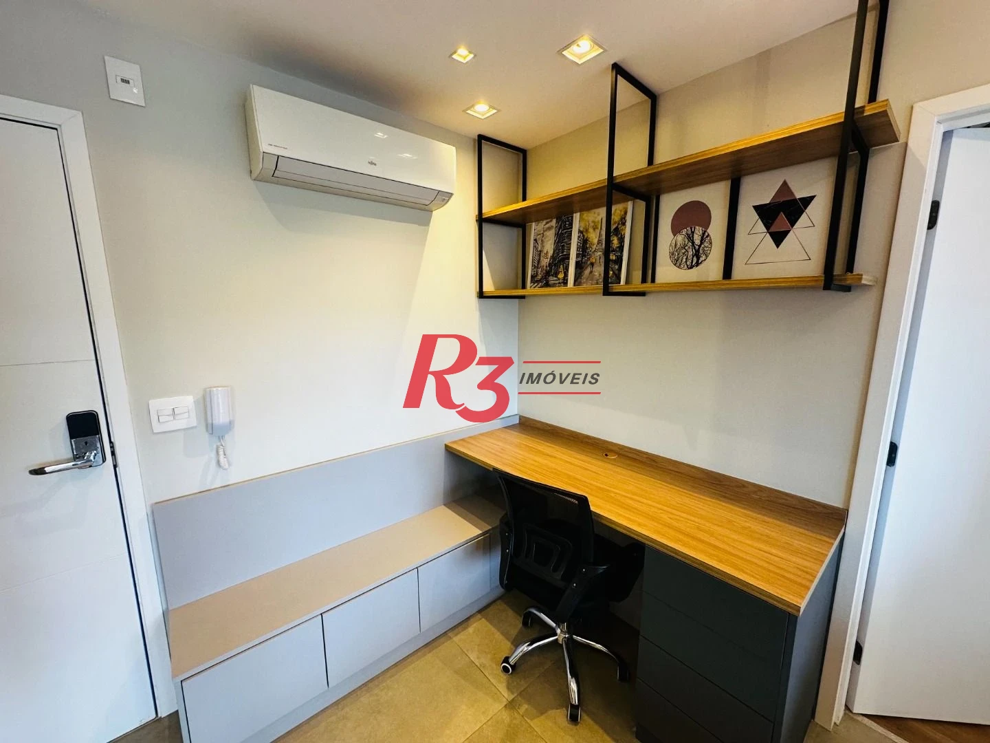 Apartamento com 1 dormitório para alugar, 54 m² por R$ 6.000,02/mês - Boqueirão - Santos/SP