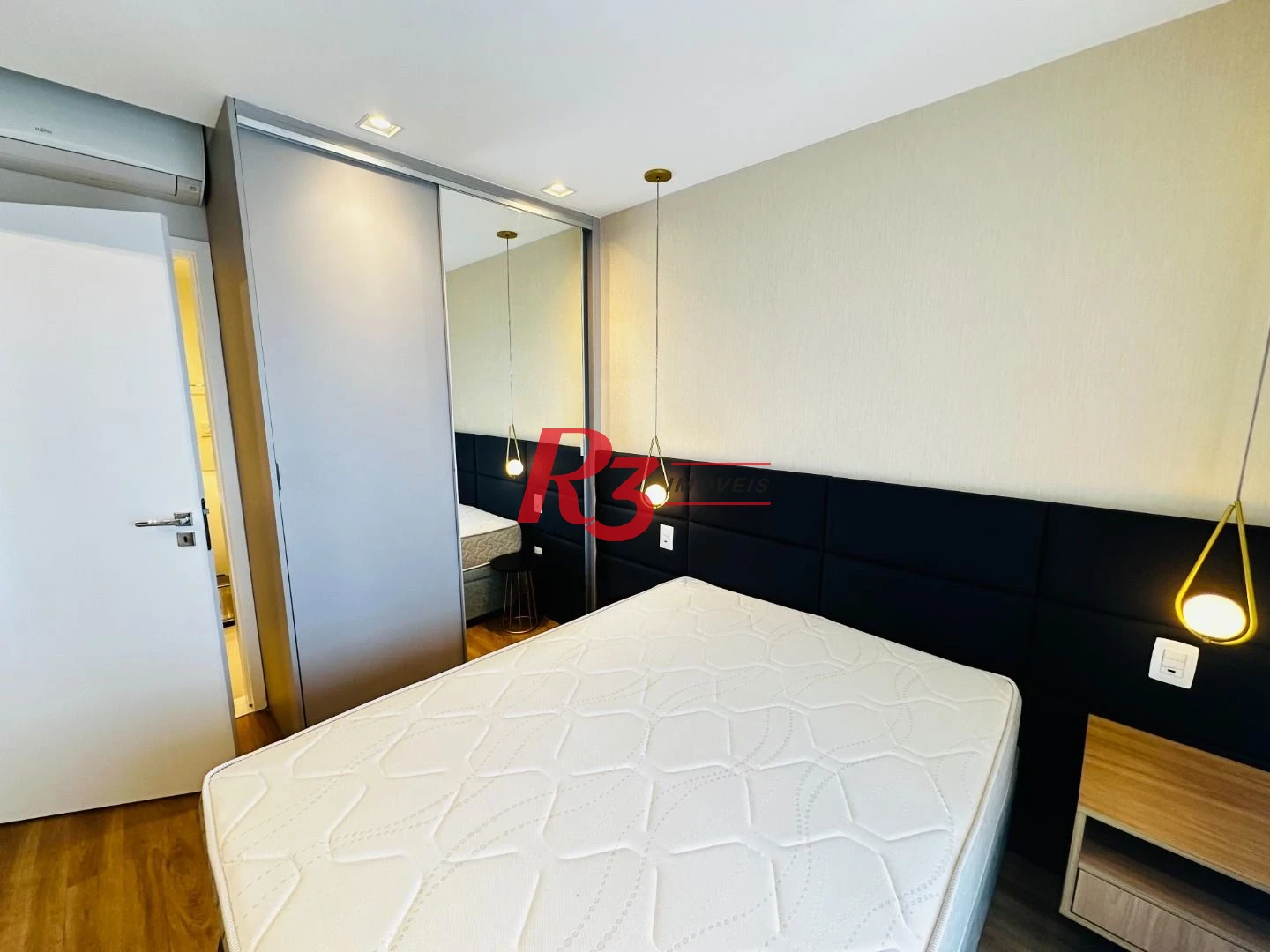 Apartamento com 1 dormitório para alugar, 54 m² por R$ 6.000,02/mês - Boqueirão - Santos/SP