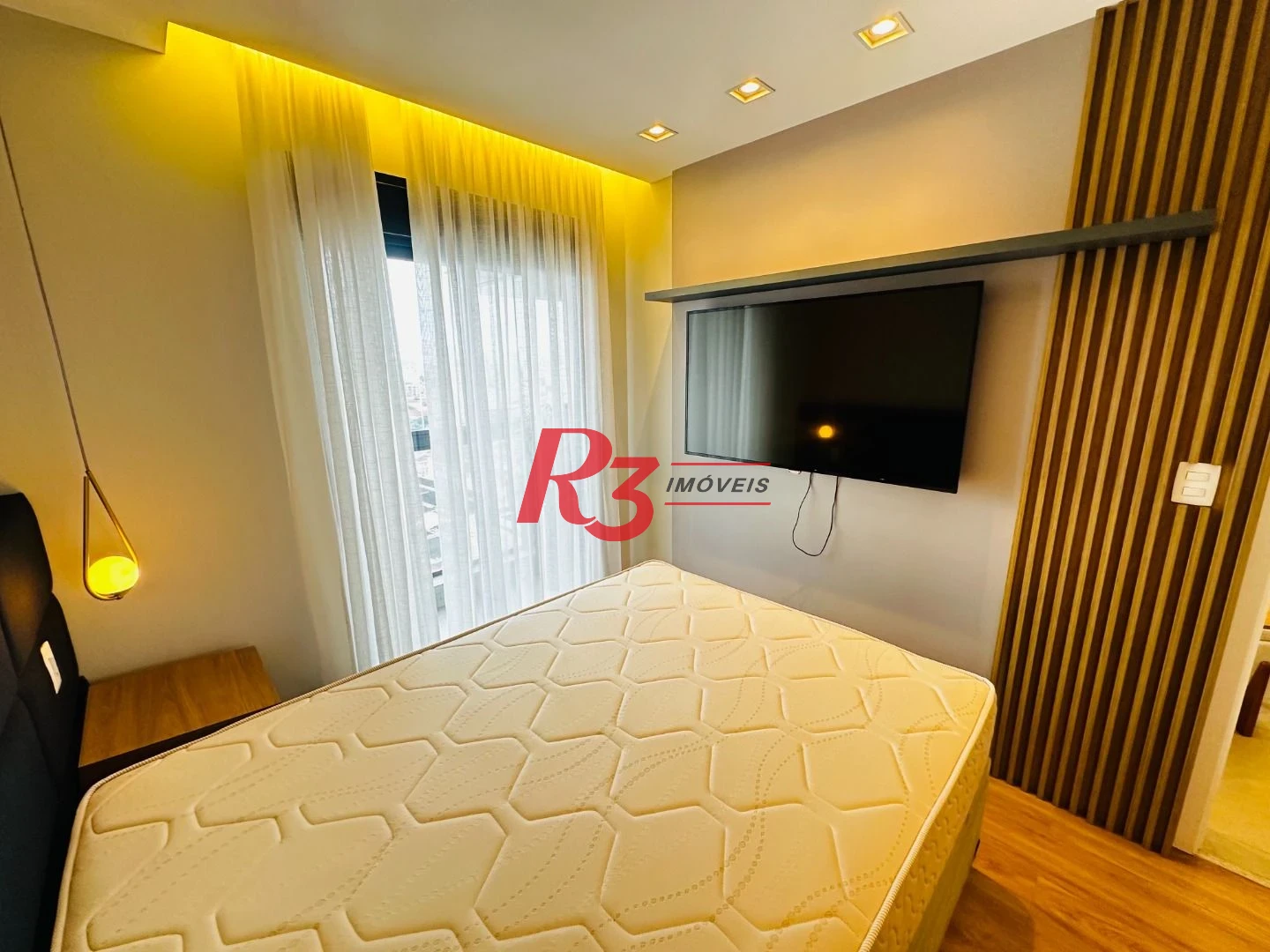 Apartamento com 1 dormitório para alugar, 54 m² por R$ 6.000,02/mês - Boqueirão - Santos/SP