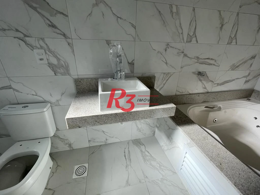 Casa com 4 dormitórios à venda, 198 m² por R$ 1.980.000,00 - Embaré - Santos/SP